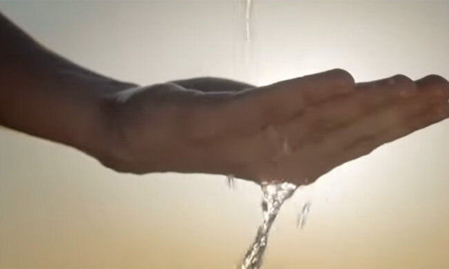 Вода. Фото: youtube.com