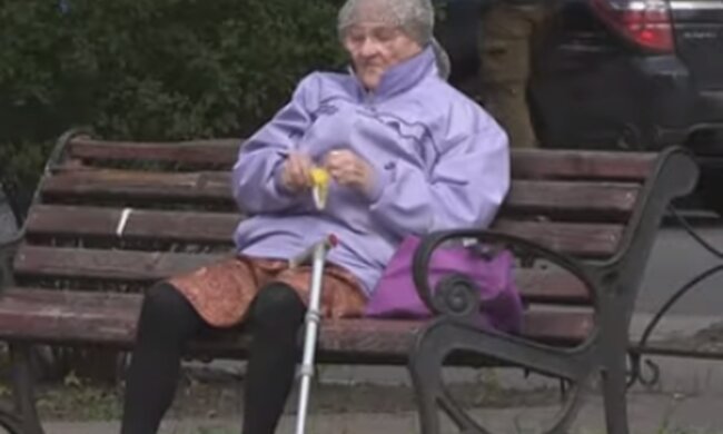 Пенсіонерка. Фото: скріншот YouTube-відео