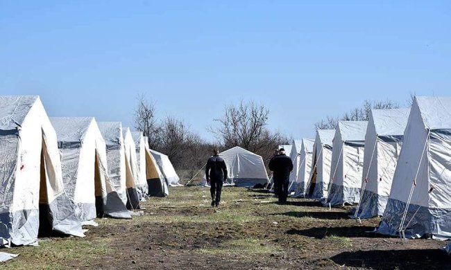 Все включено: на Днепропетровщине установили палаточный городок для обсервации со всеми удобствами