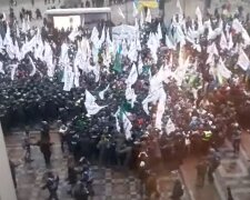 Протест под зданием Рады. Фото: скриншот Youtube-видео
