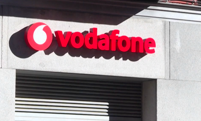 Vodafone дарить своим абонентам невероятные призы. Фото: YouTube