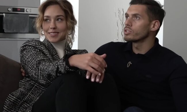 Микита Добринін і Даша Квіткова. Фото: скріншот YouTube-відео