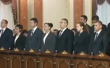 Судьи массово увольняются. Фото: скриншот YouTube