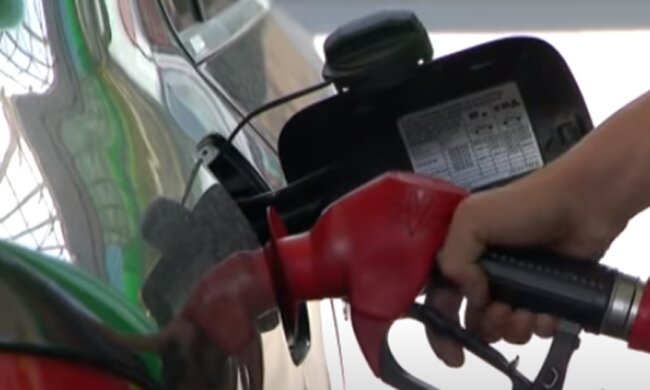 Цены на АЗС поползли вверх. Фото: скриншот Youtube-видео