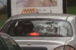 Наредпа высадили из такси за замечание. Фото: скриншот Youtube-видео