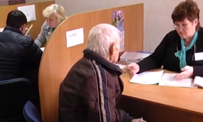 У ПФУ зробили роз'яснення про перерахунок пенсій працюючим пенсіонерам