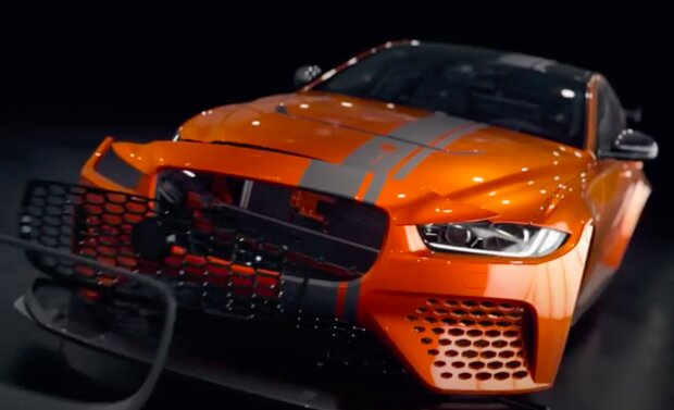 Jaguar XE SV Project. Фото: скриншот YouTube