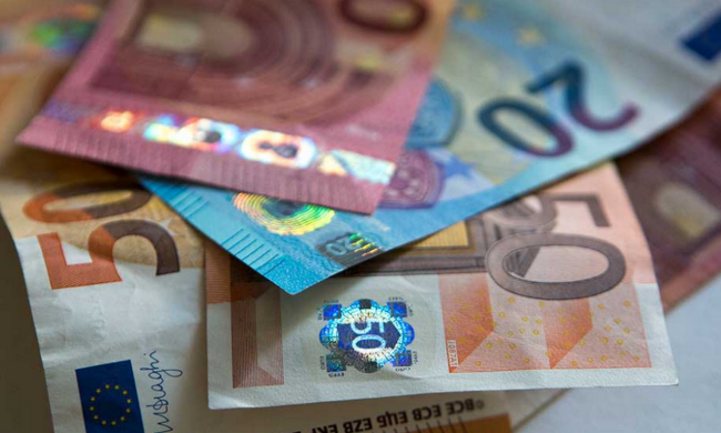 Від 150 євро: для українців запроваджують новий податок, а потім взагалі обдиратимуть, як у Європі