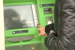 ПриватБанк на несколько часов приостановит работу сервисов. Фото: скриншот видео