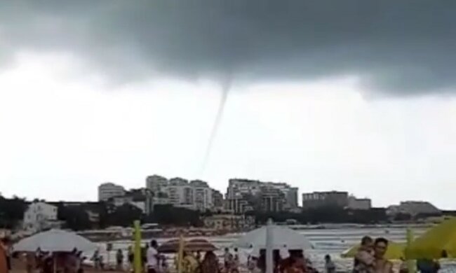 Смерч в Краснодарском крае. Фото: скриншот YopuTube