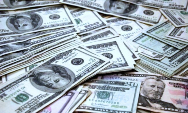 Доллары США. Фото: скриншот YouTube