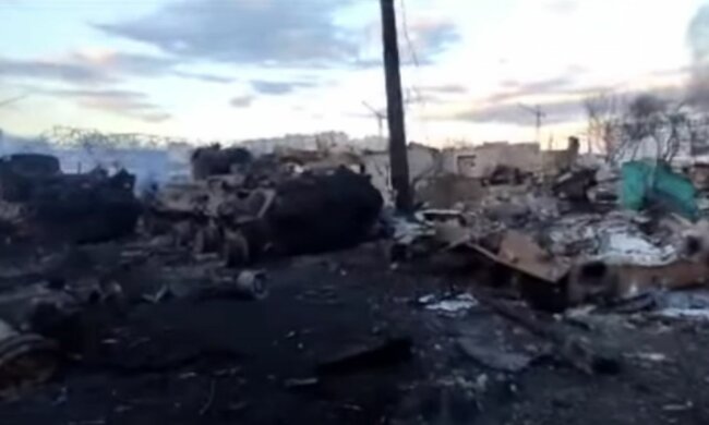 Зруйнована техніка РФ. Фото: скріншот YouTube-відео