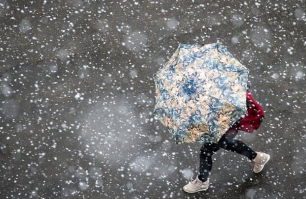 Дощі, вітер і навіть мокрий сніг: у неділю погода різко погіршиться - синоптик Діденко дала прогноз