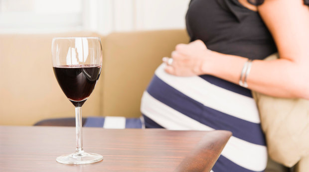 Беременность и алкоголь: Супрун раскрыла всю правду