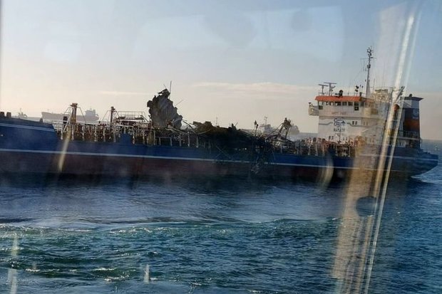 Российский танкер сотряс мощный взрыв: два человека погибли, еще один пропал без вести – подробности (фото, видео)