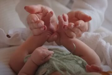 Плюс тисяча гривень: в Україні оновили "пакет малюка" – що додали