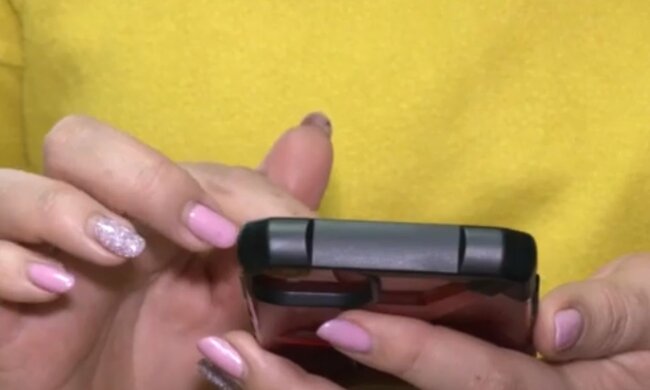 Смартфон. Фото: скриншот YouTube-видео