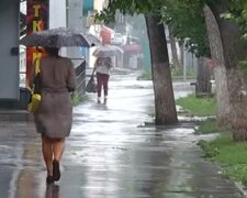 Похолодання та дощ. Фото: скріншот YouTube-відео
