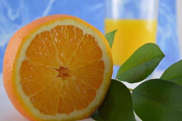 Оказывается, апельсиновый сок намного полезней самого фрукта