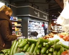 Цены на ранние овощи в Украине обвалились в 4 раза. Фото: скриншот Youtube