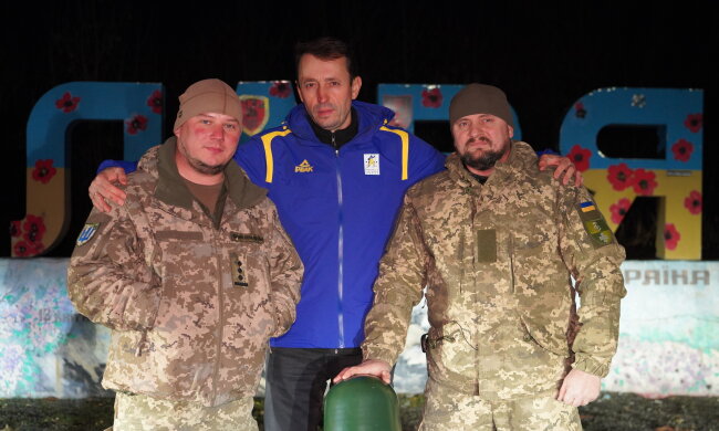 Понад 20 гуманітарних місій на передову: Валерій Дубіль, БФ молодіжної ініціативи «Надія», Олег Аверʼянов та «Пожмашина» передають РЕБи бійцям
