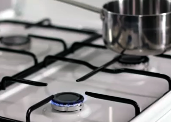 В Нафтогазе опровергли информацию о графиках отключений газа. Фото: YouTube