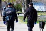 Гуляют толпами без масок: родителей предупредили о прогулках на карантине, что грозит