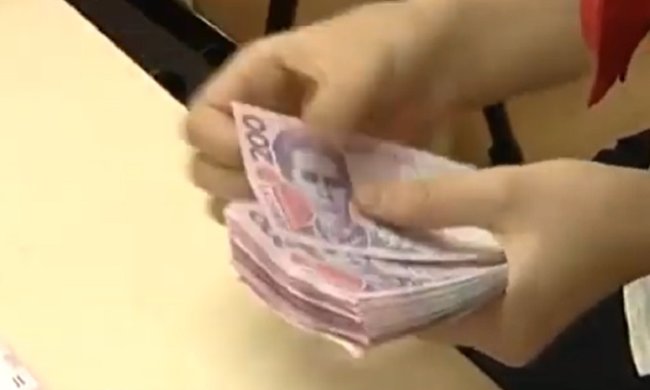НБУ отсоветовал банкам выплачивать дивиденды в ближайшие полгода. Фото: скриншот YouTube
