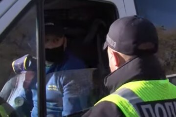 Полицейский. Фото: скриншот YouTube-видео
