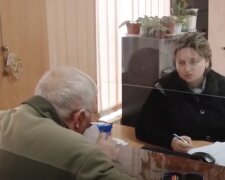 Украинцев ожидают пять этапов повышения пенсий. Фото: скриншот YouTube-видео
