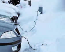 Автомобиль и мороз. Фото: youtube.com