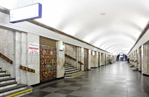 В Киеве закроют станции метро: о чем нужно знать пассажирам