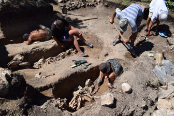 Вот это находка! В центре Чернигова раскопали древнейшие артефакты