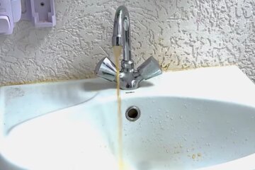 У Зеленского ответили на заявления относительно воды в Крыму. Фото: скрин youtube