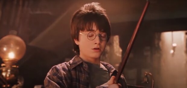 Гарри Поттер. Фото: скриншот YouTube