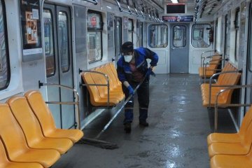 Кличко не выдержал, хочет вернуть метрополитен Киеву: "В городе происходит коллапс"