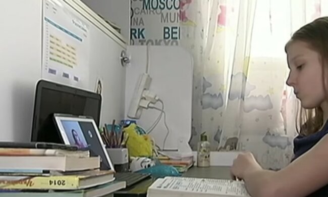 Стало известно, как будут учиться школьники с 1 сентября: срочное заявление МОН