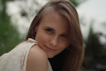 Анна Кошмал. Фото: YouTube, скрин