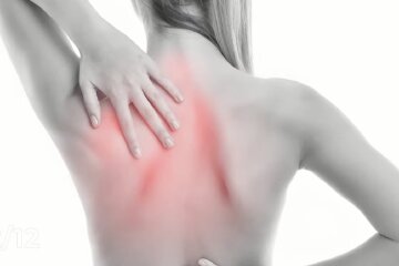 Боль в спине. Фото: YouTube