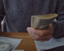 Деньги. Фото: youtube.com