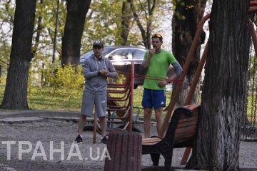 Журналисты «застукали» Зеленского за «делом»