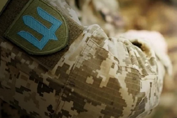 Нові зарплати військовим: Шмигаль розповів, що буде з січня 2026 року. Фото: YouTube