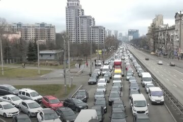 Водителей аж в пот бросило: за что теперь будут штрафовать на 8 тысяч гривен