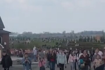 Сомнительное "покращення": десятки тысяч украинцев останутся без работы – что придумала власть