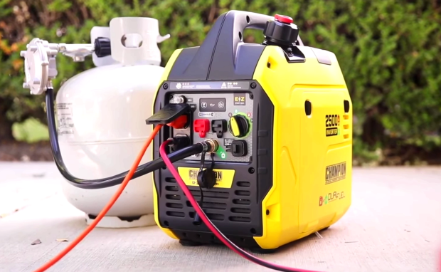 як ДТЕК відключатиме електрику у вівторок, 30 грудня. Фото: YouTube