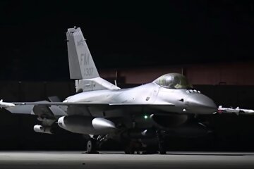 Винищувач F-16. Фото: скріншот YouTube-відео