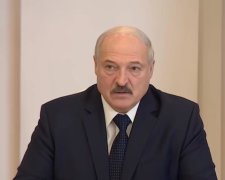 Лукашенко не видит причин для переноса парада. Фото: скрин youtube