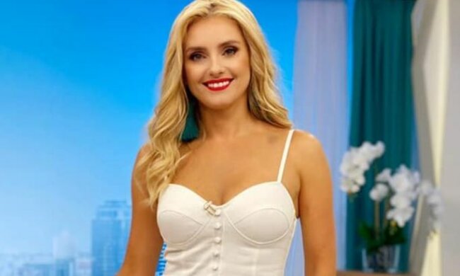 Поиграла своими "картошечками": Ирина Федишин показала как резвится на свежем воздухе