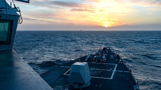 Россия начала преследование вступившего в черное море Корабля НАТО.