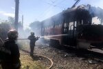 Вспыхнул, как спичка: в Кривом Роге загорелся трамвай, что известно о людях